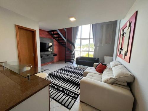 Czerniewicz Apartment | Stylish Loft Duplex with City Views and Pool Access