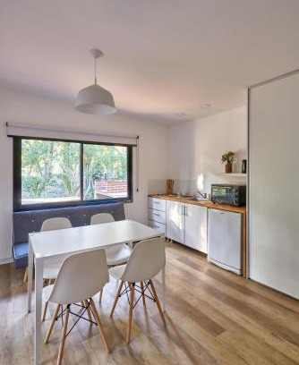 Bosque Peralta Ramos House | Cozy Loft in Bosque Peralta Ramos - Pet Friendly Stay