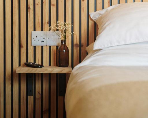 Tregaron Apartment | Pet-Friendly Retreat at Loft Fach - Guest Rated 10/10