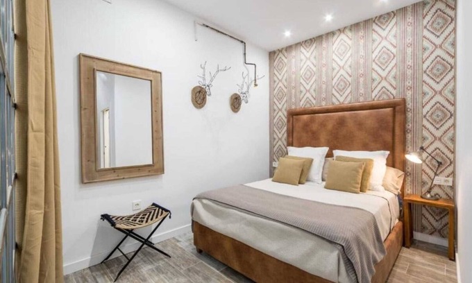 Camino de Ronda Apartment | LOFT GRACIA