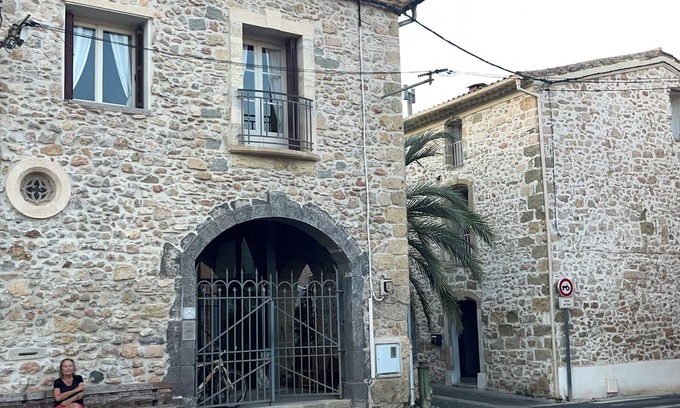 Pinet Apartment | Beachside Loft-Holidy Appartement for Families Near the Shore