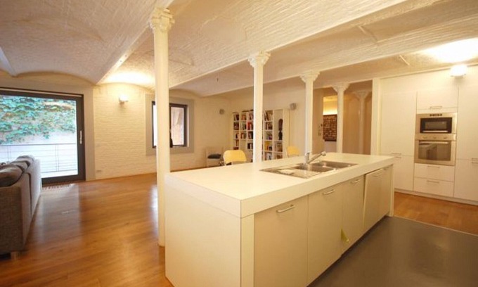 Sint-Jans-Molenbeek Apartment | Unique Loft Experience in a Historic Brussels Brewery