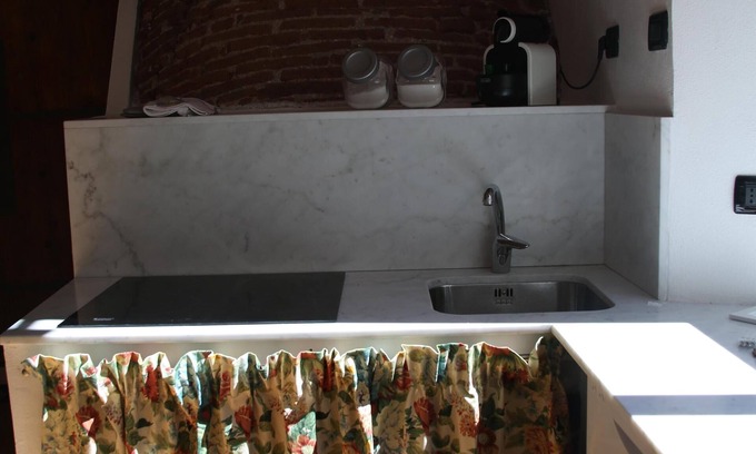 Genoa Historical Centre Apartment | Cozy Loft in San Lorenzo, Steps from the Acquario