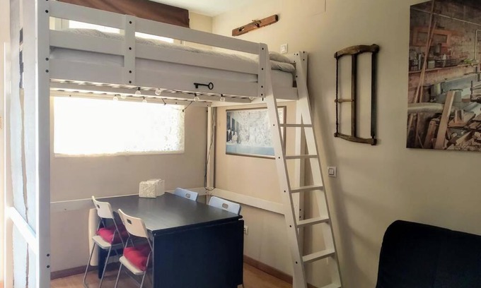 Ventas Apartment | Experience LOFT lα αղԵíցմα: Family-Friendly & Prime Location
