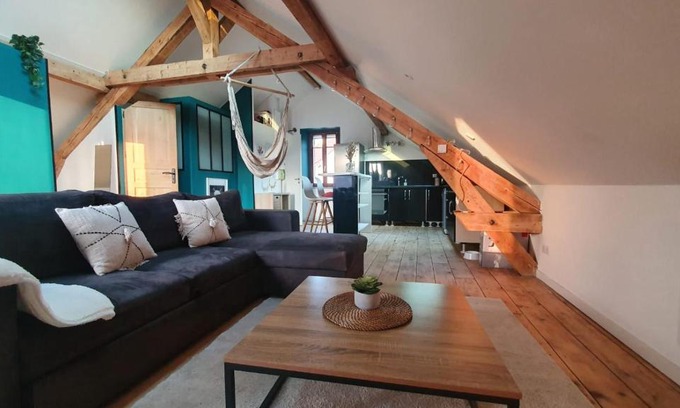 Maiche Apartment | Cozy Loft with Large Terrace - Pet and Child Friendly Stay