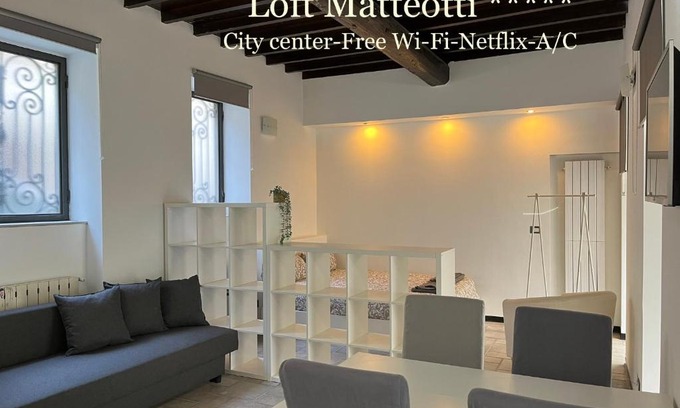 Busto Arsizio Apartment | Stylish Studio Loft Matteotti in City Center - 9.1/10 Rated