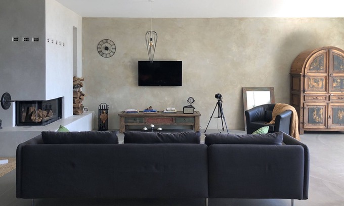 El Cuarton Condo | Relax at Loft on the Strait of Gibraltar with Ocean Views