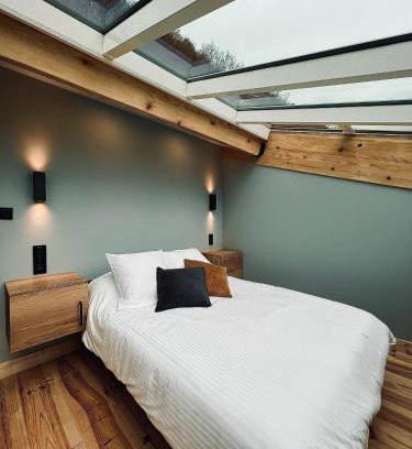 Foix Apartment | Relax at LOFT sous un ciel étoilé: Hot Tub & Family Friendly