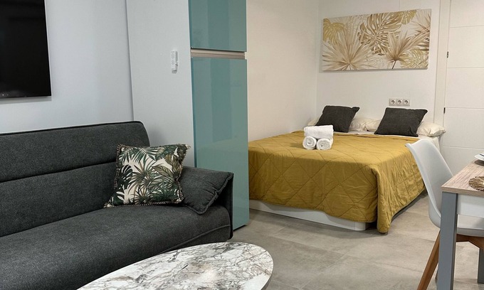 Alicante Apartment | Loft Stella/Apt. Full/Kitchen+Private Bathroom/WIFI