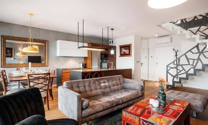 Kazimierz Apartment | Avant-Garde Loft in the Heart of Jewish Quarter - 10/10 Score