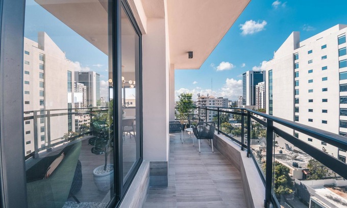 Downtown Santo Domingo Apartment | Enjoy Breakfast at Regatta Living 802 - Pet Friendly Stay