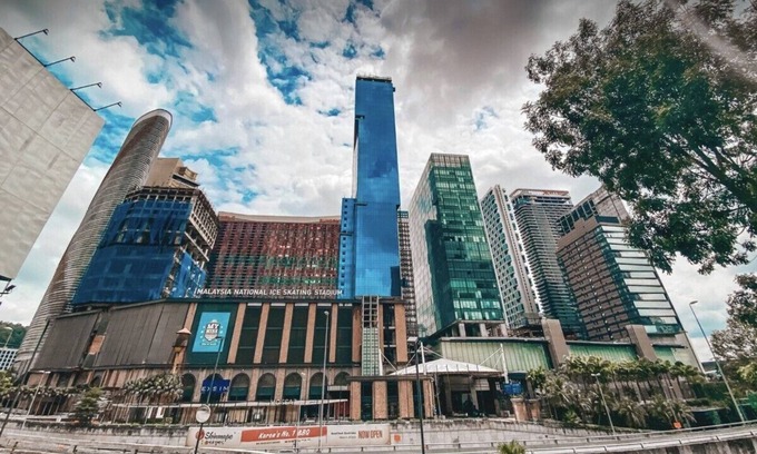 Sungai Penchala Apartment | Relaxing Loft with City View, Netflix & Breakfast Included