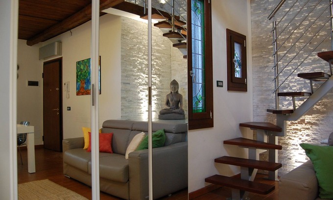 Castello Apartment | Exclusive Loft with Terrace Near Venice Biennale & Pool
