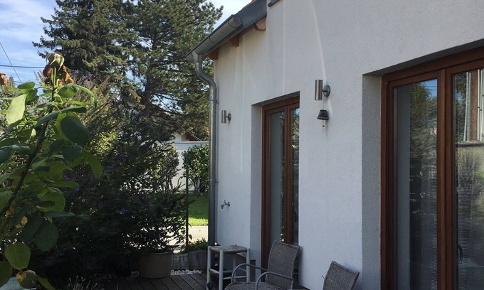 Donaustadt Apartment | Stylish Studio with Garden Near UN Headquarters
