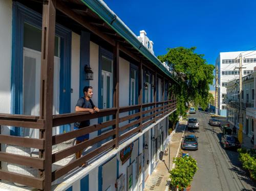 Puerta de Tierra Apartment | Pet-Friendly Retreat at Lofts At San Agustin, Rated 8.8/10