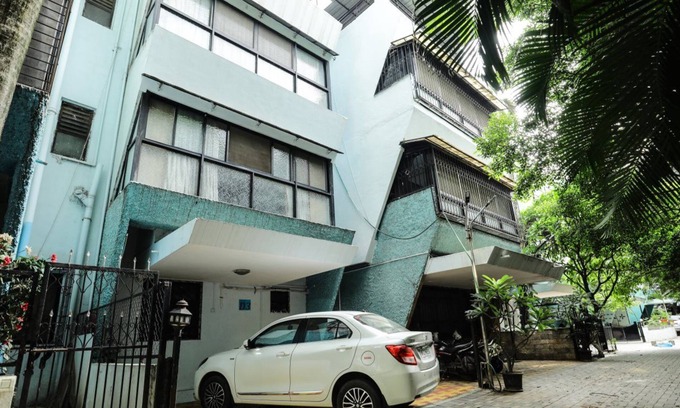 Koregaon Park House | Welcoming Lofty Seasons Service Apartments with Family Amenities