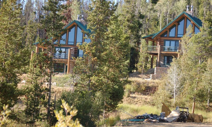 Pinedale Cabin | Experience the Log Cabin at White Pine Ski Area, Pinedale
