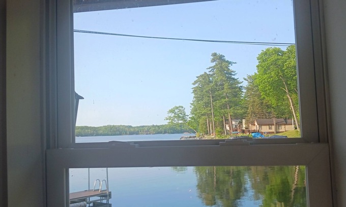 Lake George Cabin | Lakefront Log Cabin: Perfect Location Near Top Attractions