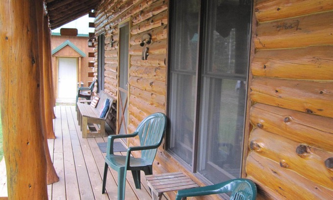 Munising Cottage | Secluded Log Cabin Near Pictured Rocks - Rated 9.8/10!
