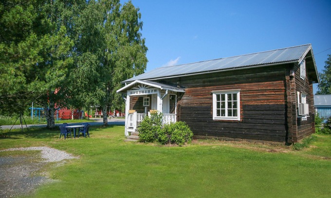 Gargnas House | Cozy Log Cabin Retreat in the Heart of Lapland