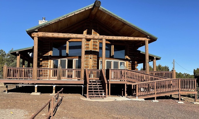 Springerville Cabin | Escape to a Cozy Log Cabin with Fireplace near Showlow AZ