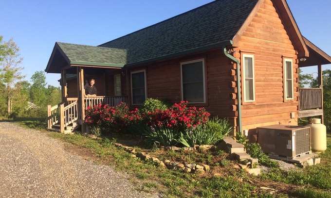 Sequatchie Cabin | Cozy Log Cabin by a Gorgeous Mountain Waterfall