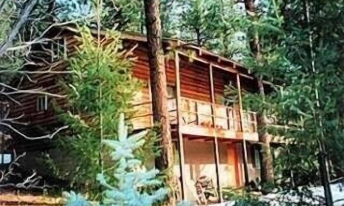 Rociada Cabin | Idyllic Log Home by Scenic Mountain Golf Course