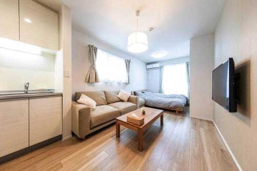Takasaki Apartment | Family-Friendly Retreat at Logement Aile 202 Awaits You