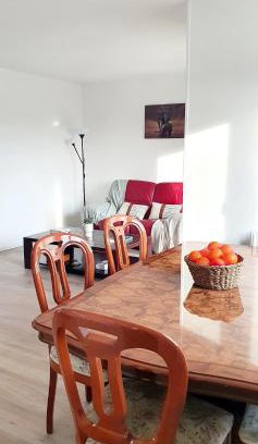 Epinay-sur-Seine Apartment | Cozy Riverside Retreat Near Paris for Family Getaways