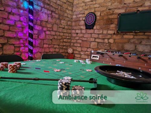 Chemery-sur-Bar Apartment | Cozy Retreat for 2-4 with Game Room & Family-Friendly Perks