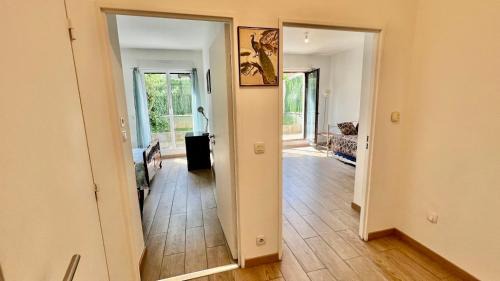 Saint-Denis Apartment | Ideal 2-Room Stay with Parking & Metro Access