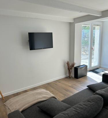 Quartier des Espesses Apartment | Cozy Entire Home in Nîmes – Perfect for Families