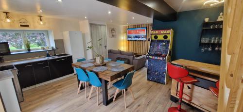 La Croix-Avranchin Apartment | Modern Apt near Mont-Saint-Michel | Rated 9.3/10 & Family-Friendly