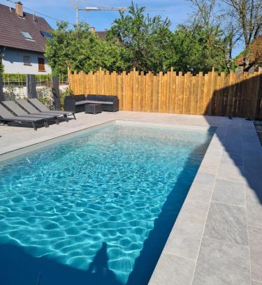 Dalhunden Villa | Private Villa Retreat with Pool & Family-Friendly Amenities