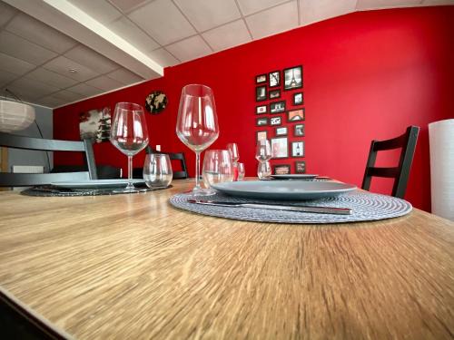 Onnaing Apartment | Cozy Getaways in Onnaing with Optional Balneo Space