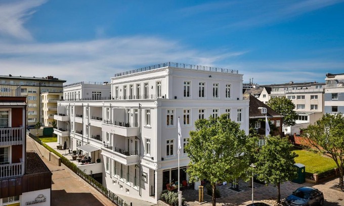 Sylt-Ost Apartment | Guest Rated 10/10 at Logierhaus Jonna - Family Friendly Stay