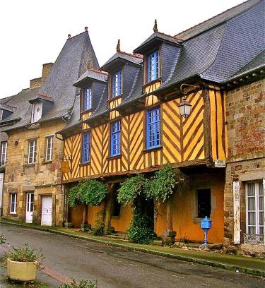 Becherel Bed & Breakfast | Pet-Friendly Getaway at Logis de la Filanderie, Rated 9.3