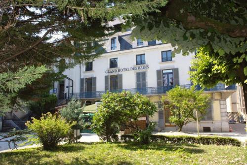 Salins-les-Bains Hotel | Discover Logis Grand Hôtel Des Bains - Family & Pet Friendly