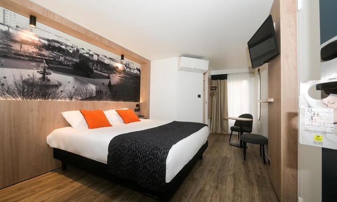 Roseraie - Orgemont Hotel | Welcoming Logis Hôtel Angers Sud with Pet-Friendly Amenities