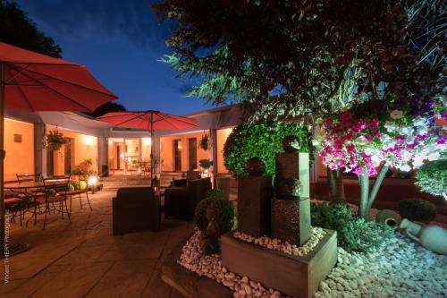 Golbey Hotel | Ideal Hôtel Logis Atrium Golbey Epinal Chavelot Stay