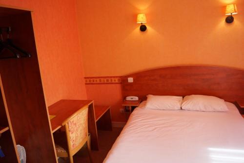 Vivy Hotel | Pet-Friendly Oceanfront Stay at Logis Hôtel Saint Paul