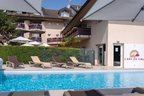 Thonon-les-Bains Hotel | Discover Logis Hotel Arc En Ciel: Oceanfront Getaway Awaits