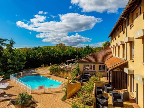 Villie-Morgon Hotel | Pet-Friendly Retreat at Logis Hotel Noemys Morgon
