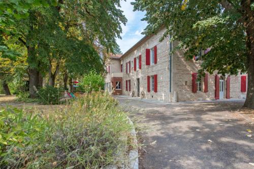 Brax Hotel | Charming Oceanfront Stay at Au Colombier du Touron