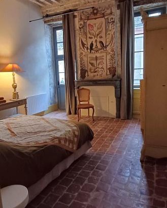 Avallon Apartment | Top Rated Family-Friendly Stay at Logis La Vachère