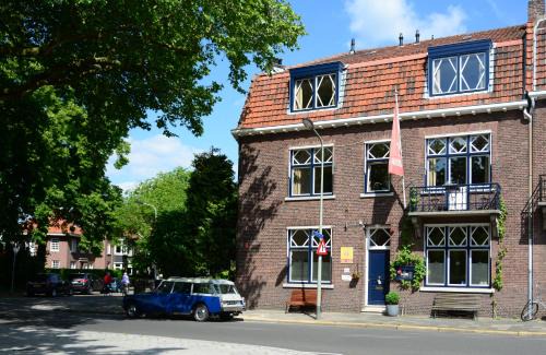 Villapark Hotel | Discover Hotel Pastis: Guest Rated 8.8 with Breakfast & Dining