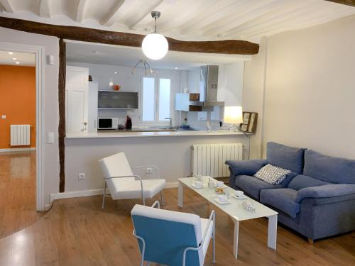 Logrono Historic Centre Apartment | Discover Logroño Best Choice Apartment - 4-Star Family Haven
