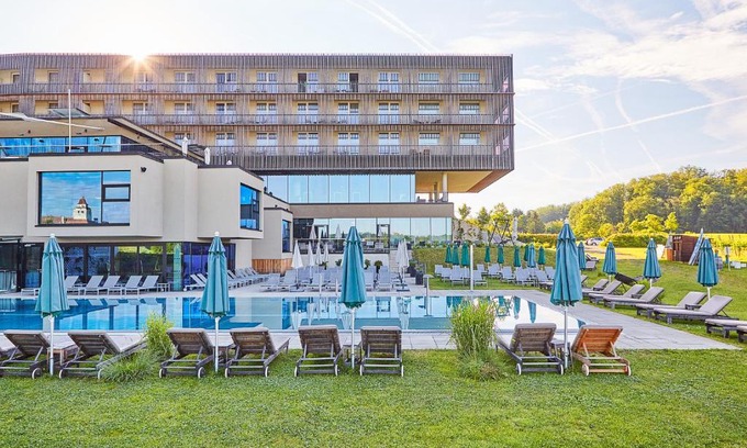 Ehrenhausen Resort | Relax at LOISIUM Wine & Spa Resort Südsteiermark