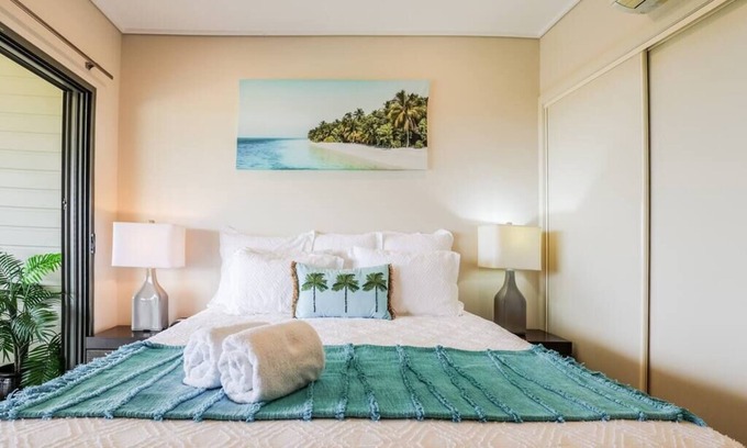 Agnes Water Apartment | Beachfront Penthouse at Loka Santi 13 with Ocean View