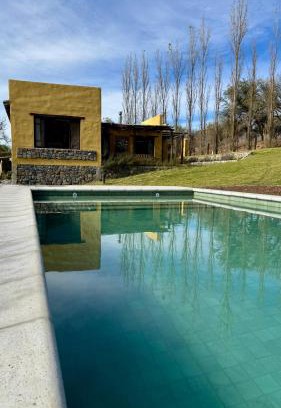 Cachi Hotel | Discover Loma Puskana - Hostería with Family-Friendly Charm